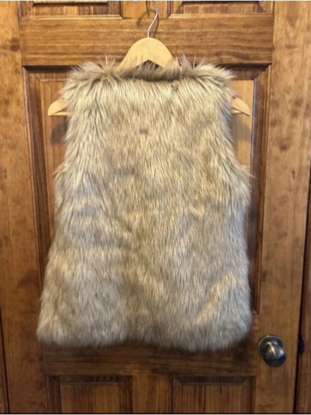 Gap Kids Faux Fur Vest Girls Size XL Silky Lined Dress Clothes Classy Preppy New